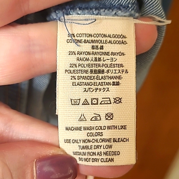 Free People long-sleeved mini "Dynomite Denim Shirtdress", size small. - Picture 14 of 16